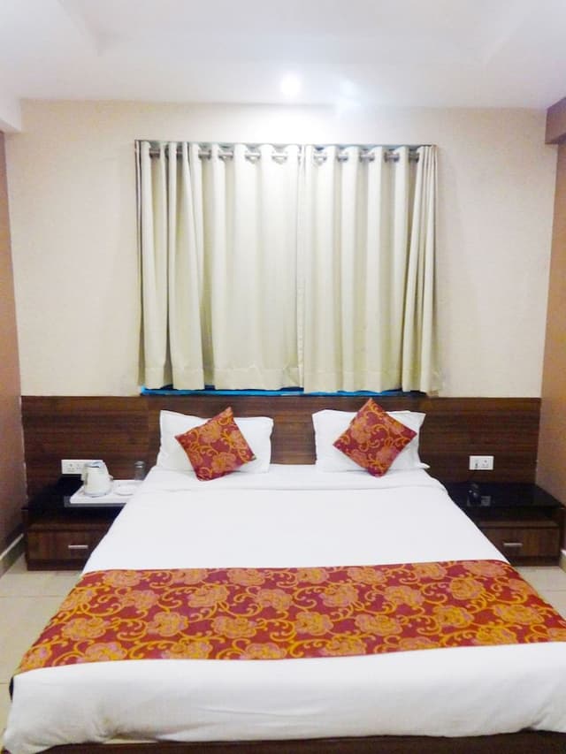 Deluxe A/c room