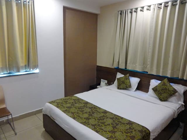 Deluxe A/c room