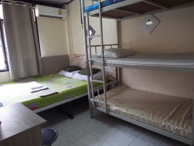 Family Room, 1 Bedroom
