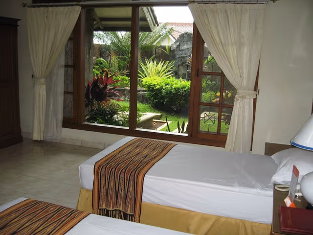 Deluxe Twin Room