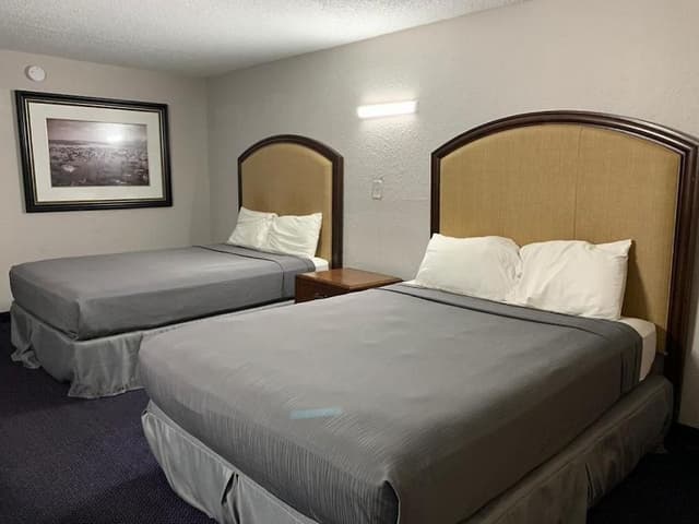 Deluxe Room, 2 Queen Beds, Non Smoking, Refrigerator & Microwave