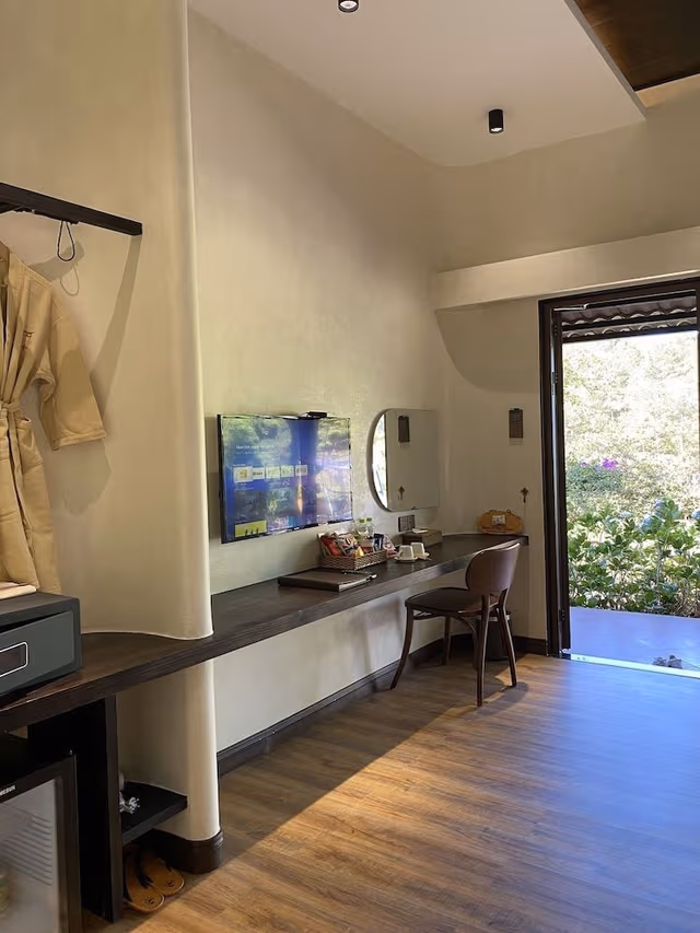 Deluxe Bungalow, Mountain View