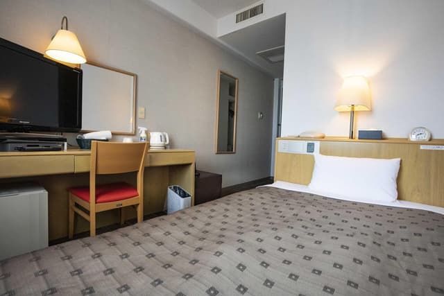 Single Room - Non-Smoking