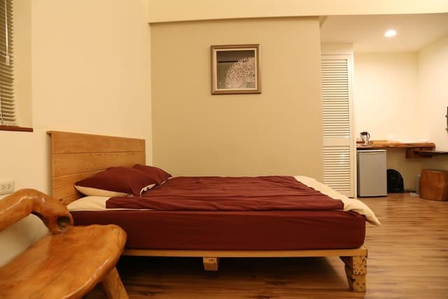 Large Double Room