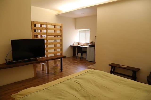 Large Double Room