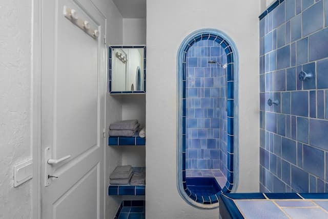 Premium Apartment, Mountain View (with shower)
