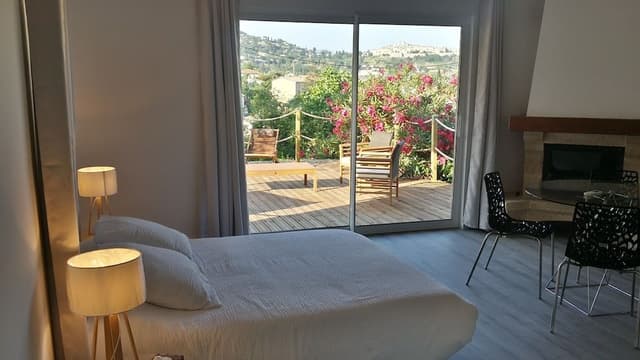 Deluxe Apartment, Multiple Beds, Terrace