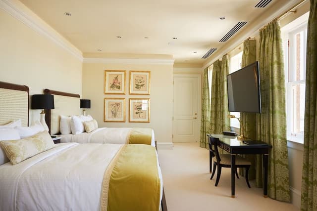 Premium Room, 2 Queen Beds, Non Smoking, Bathtub