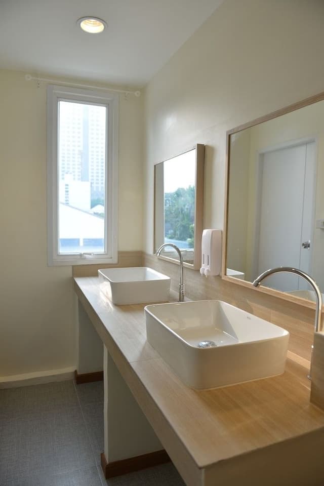 Twin Room with Shared Bathroom