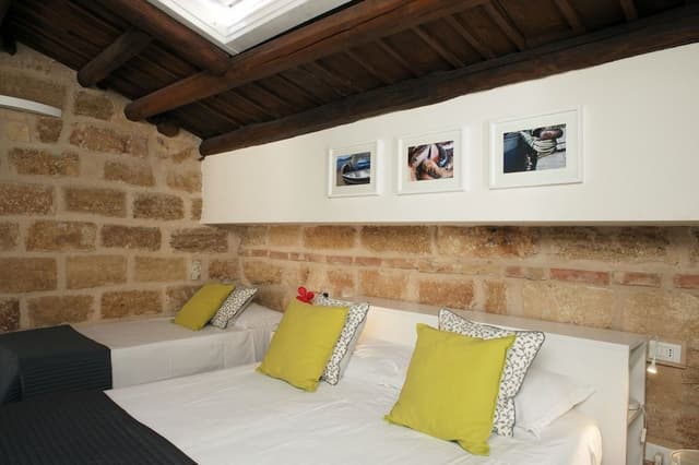 Basic Triple Room