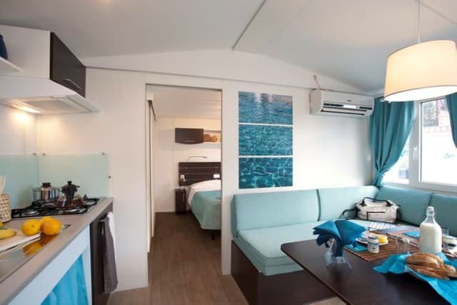Standard Mobile Home, 2 Bedrooms