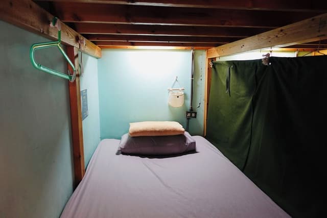 Female Dorm Room