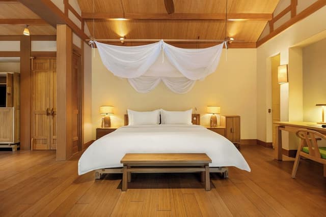 Courtyard Hot Spring Suite