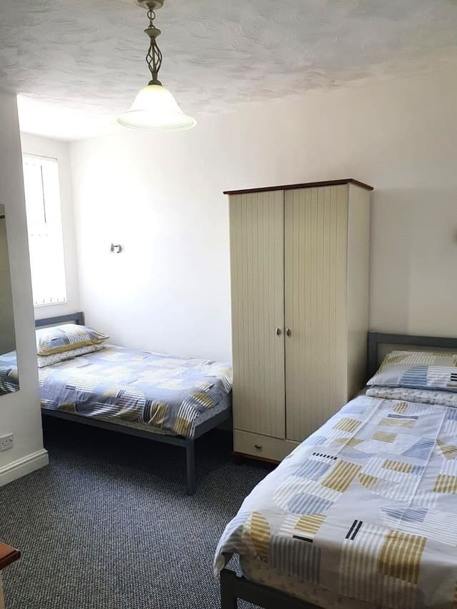 Standard Twin Room, Ensuite