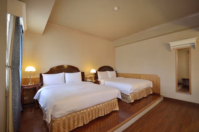 Deluxe Quadruple Room