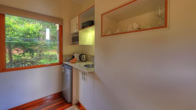 Deluxe Cottage, 1 King Bed, Ocean View