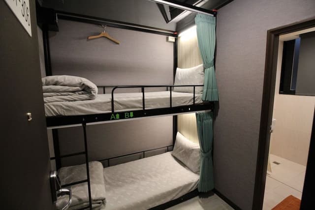 Basic Room, Private Bathroom (Bunk Bed)
