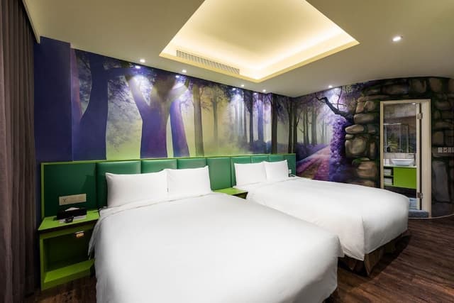 Deluxe Quadruple Room, 2 Double Beds