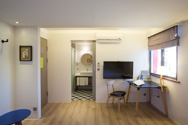 Double Bed