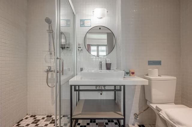 Elite Shared Dormitory, Women only, Shared Bathroom