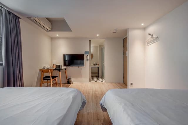 Four-Person Suite