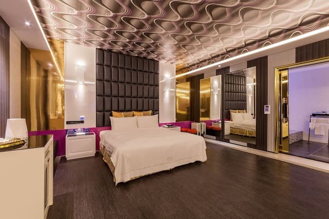 Exclusive Double Room
