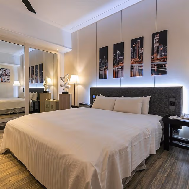 Design Double Room (Run of house, with massage chair)
