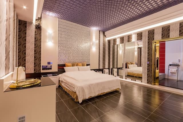 Exclusive Double Room