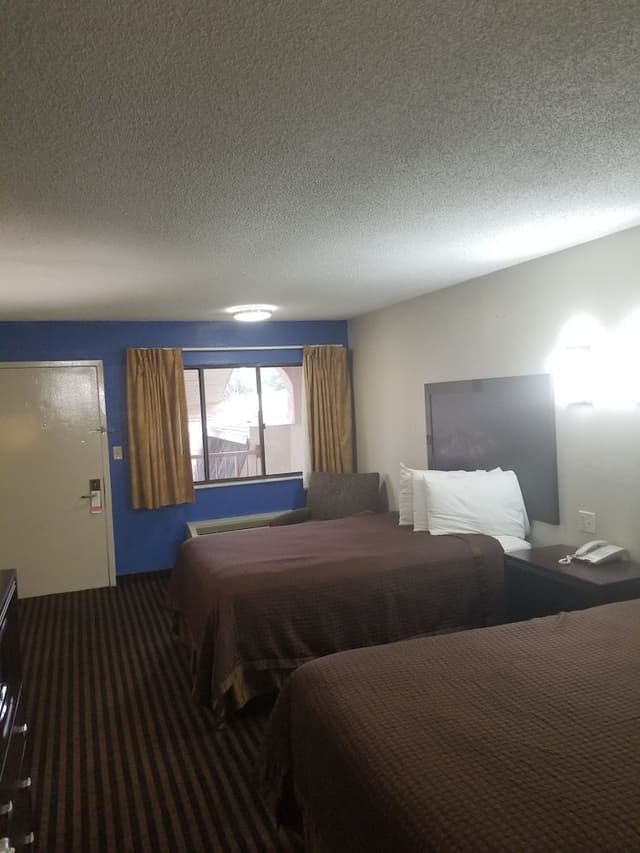 Standard Double Room, Smoking