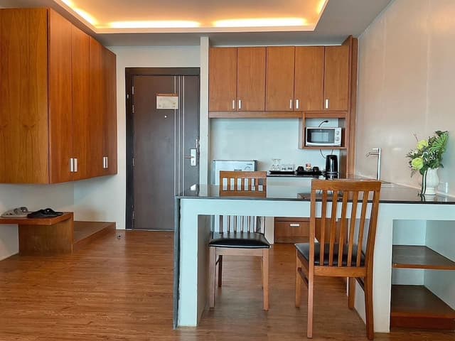 Luxury Double Room, Sea View (4th & 5th Floor)
