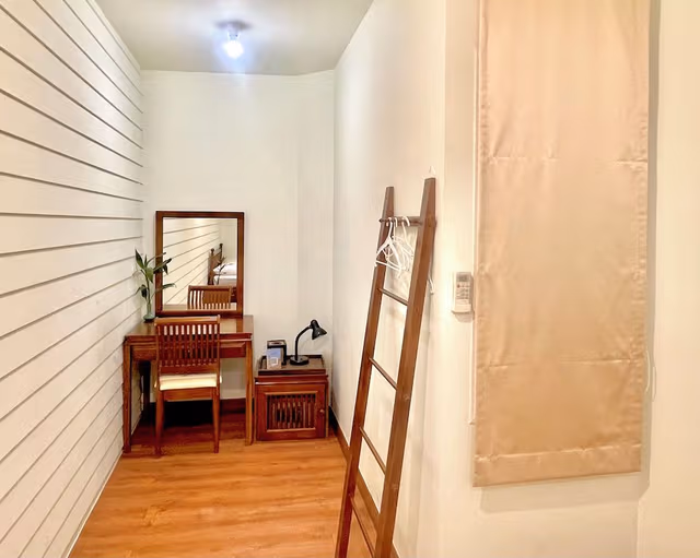 Standard Room, Shared Bathroom