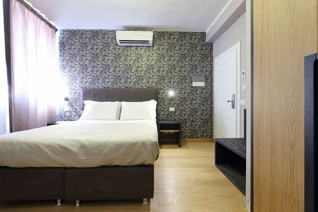 Standard Double Room, 1 Queen Bed