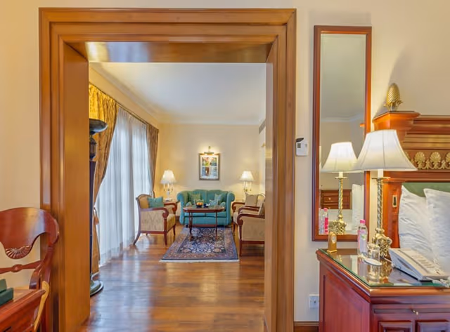 Deluxe Suite