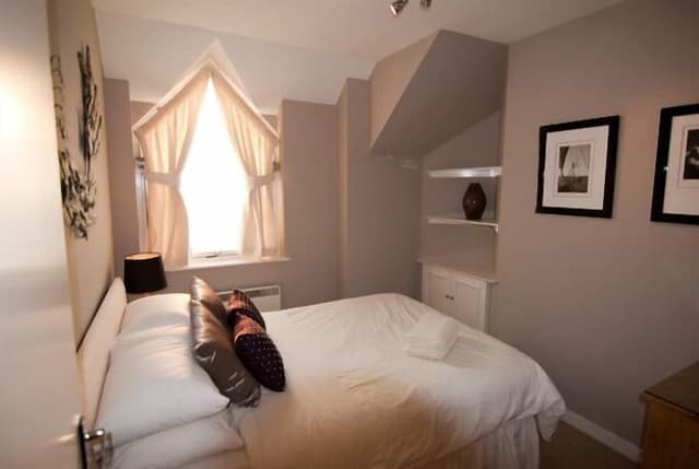 Apartment, 2 Bedrooms (The Courtyard 7)