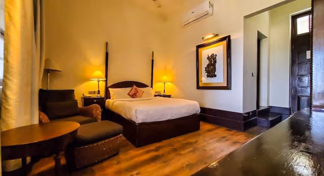 Regal Queen Garden View Room with Balcony