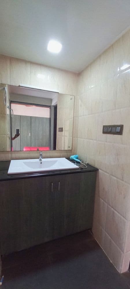 Deluxe Studio Suite, Lake View