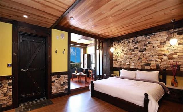 Double Room, 1 King Bed, Mountain View