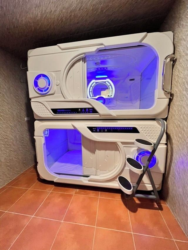 Space Capsule