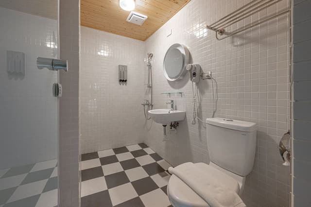 Basic Double Room, 1 Double Bed