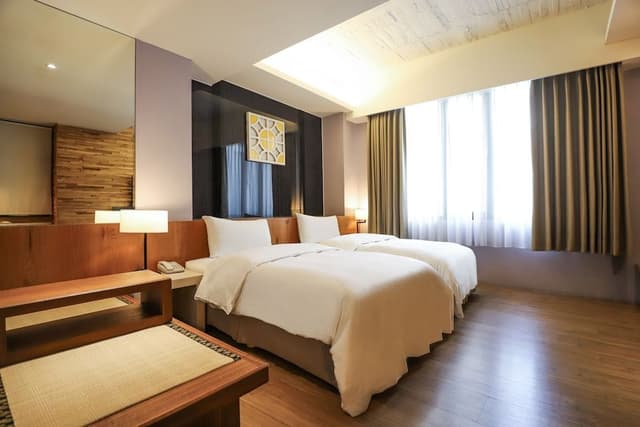 Standard Twin Room