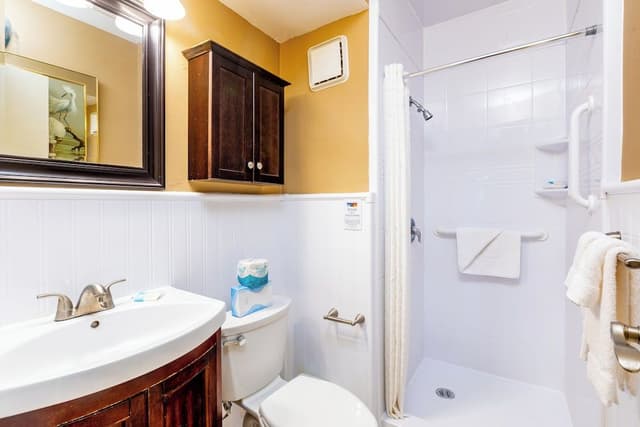 Two bedroom, 2.5 Bath, Ocean view