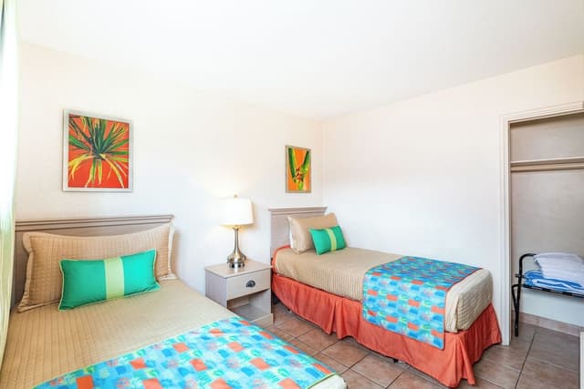 Two bedroom, 1 Bath, Patio View