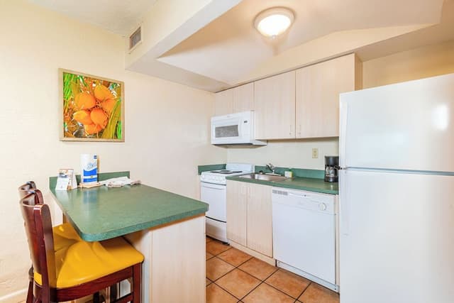 Two bedroom, 2.5 Bath, Ocean view