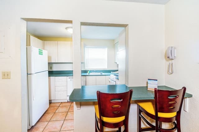 Two bedroom, 1 Bath, Patio View