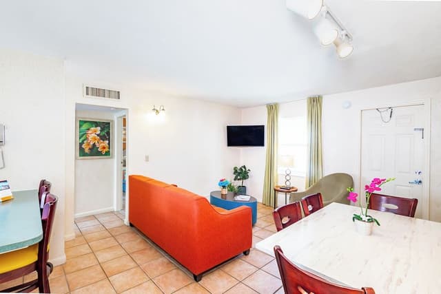 Two bedroom, 1 Bath, Patio View