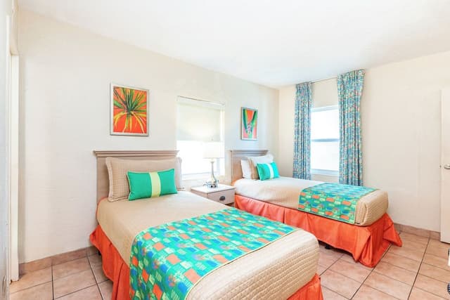 Two bedroom, 2.5 Bath, Ocean view
