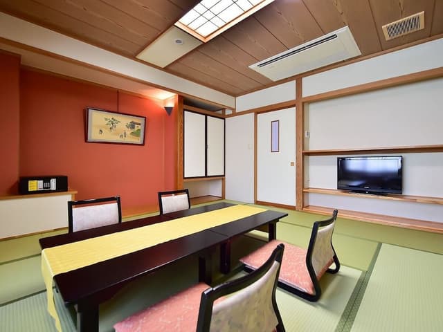 Japanese-style room 10 tatami mats