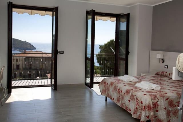 Classic Double Room, Balcony, Sea View