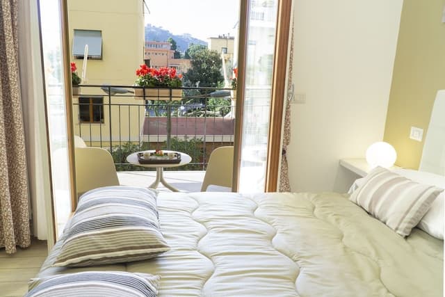 Double Room, Balcony