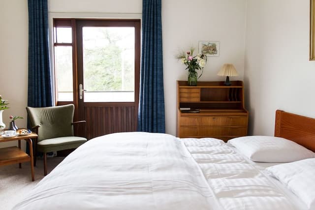 Double Room, Private Bathroom (with balcony)